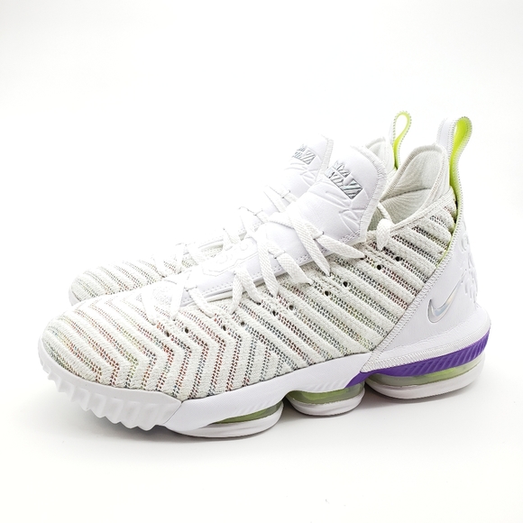 lebron 16 buzz lightyear nike